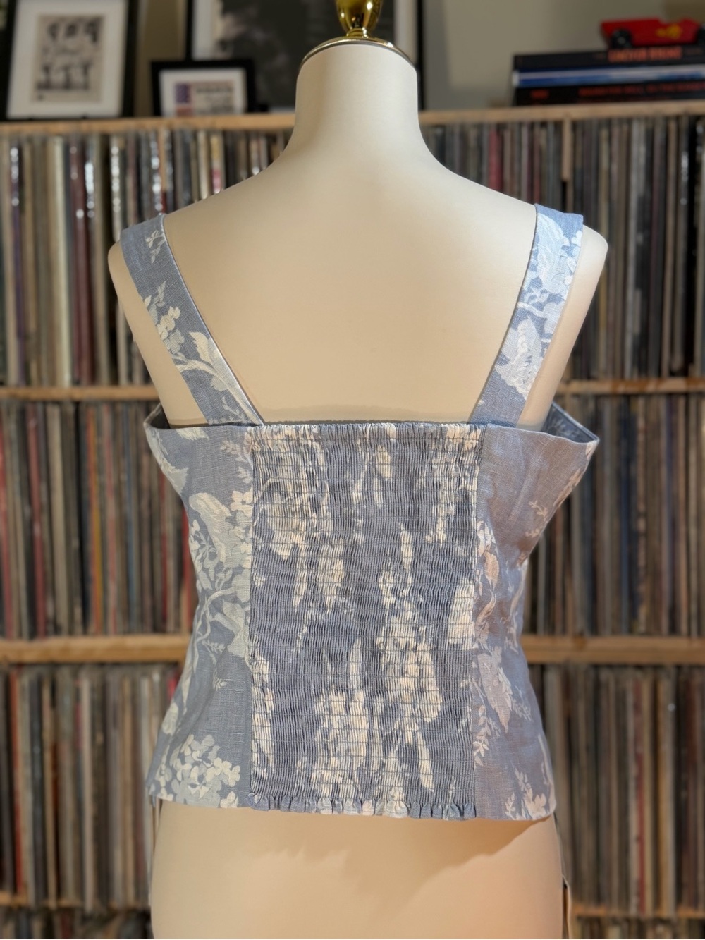 Reformation Darci Linen Square Neck Cropped Tank Top Floral Toile Light Blue 12 - Picture 8 of 14